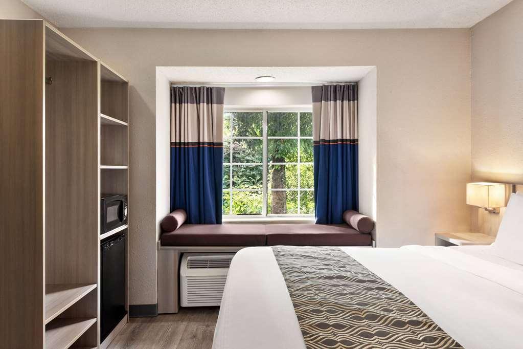 Microtel Inn & Suites By Wyndham Florence/Cincinnati Airpo Ruang foto