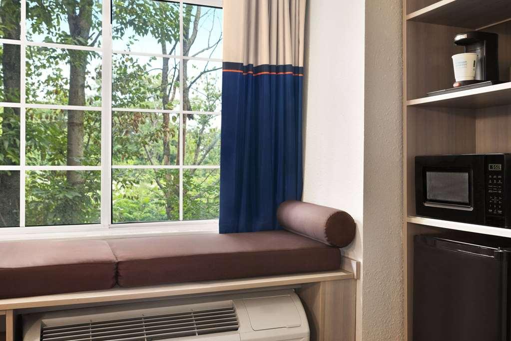 Microtel Inn & Suites By Wyndham Florence/Cincinnati Airpo Ruang foto